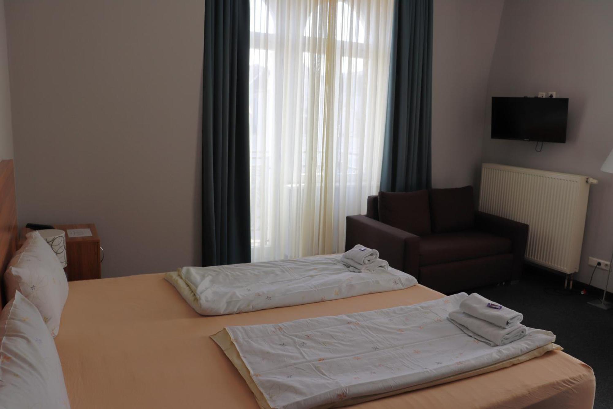 Hotel Garni Gaestehaus Der Kerckhoff-Klinik Bad Nauheim Zimmer foto